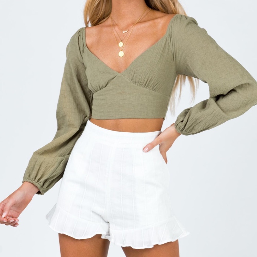 White ruffle princess polly Hester shorts